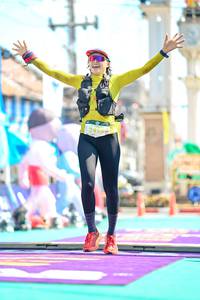 BIB: 24908
                            <button type="button" onclick="openModal(24887530)" class="btn btn-primary btn-sm float-right btn-popup" data-toggle="modal" data-target=".modal-high-quality">
                        <i class="fas fa-shopping-cart"></i> Add to Cart
                    </button>
                                            <button type="button" onclick="isThisMe(24887530, true)" class="btn btn-success btn-sm float-right btn-popup btn-isme hidden" data-toggle="tooltip" data-placement="bottom" title="นี่คือรูปของคุณใช่ไหม คลิกที่นี่เพื่อเอาเข้าอัลบั้ม">
                        <i class="fas fa-plus"></i> Add to album
                    </button>
                    <button type="button" onclick="isThisMe(24887530, false)" class="btn btn-warning btn-sm float-right btn-popup btn-isnotme hidden">
                        <i class="fas fa-ban"></i> Remove from album
                    </button>